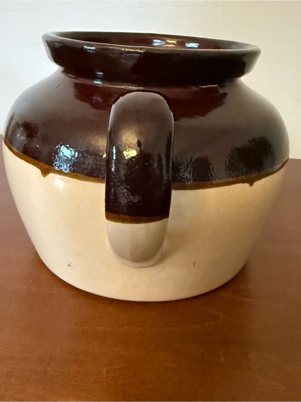 Vintage round stoneware